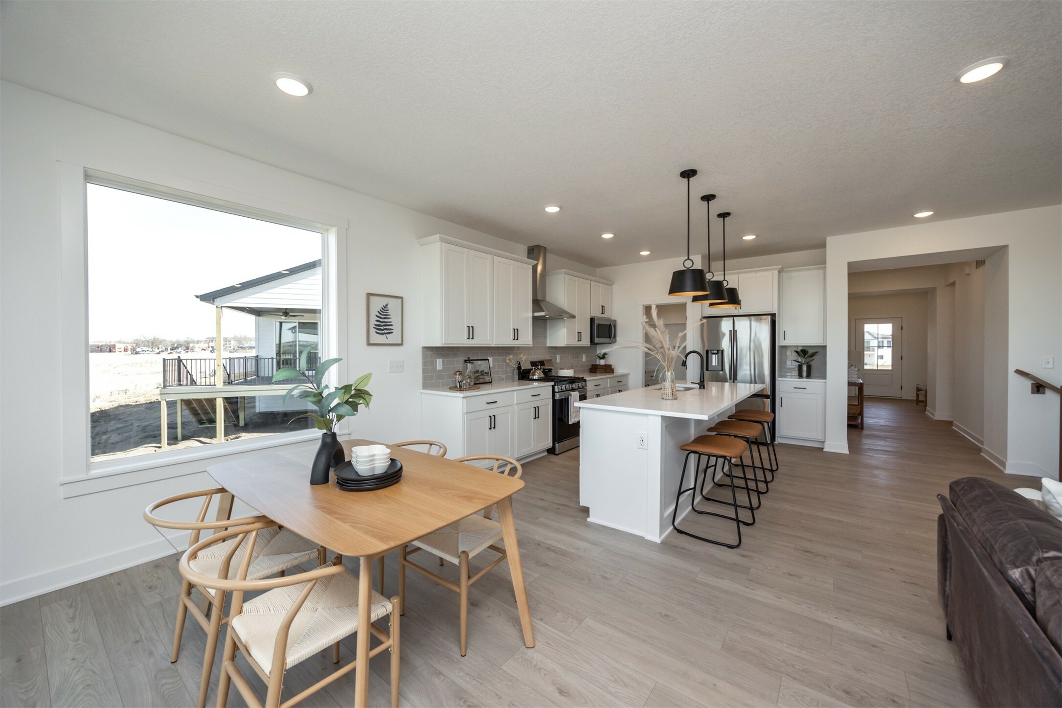 Property Photo: 8925 Hickory Drive IA 50322