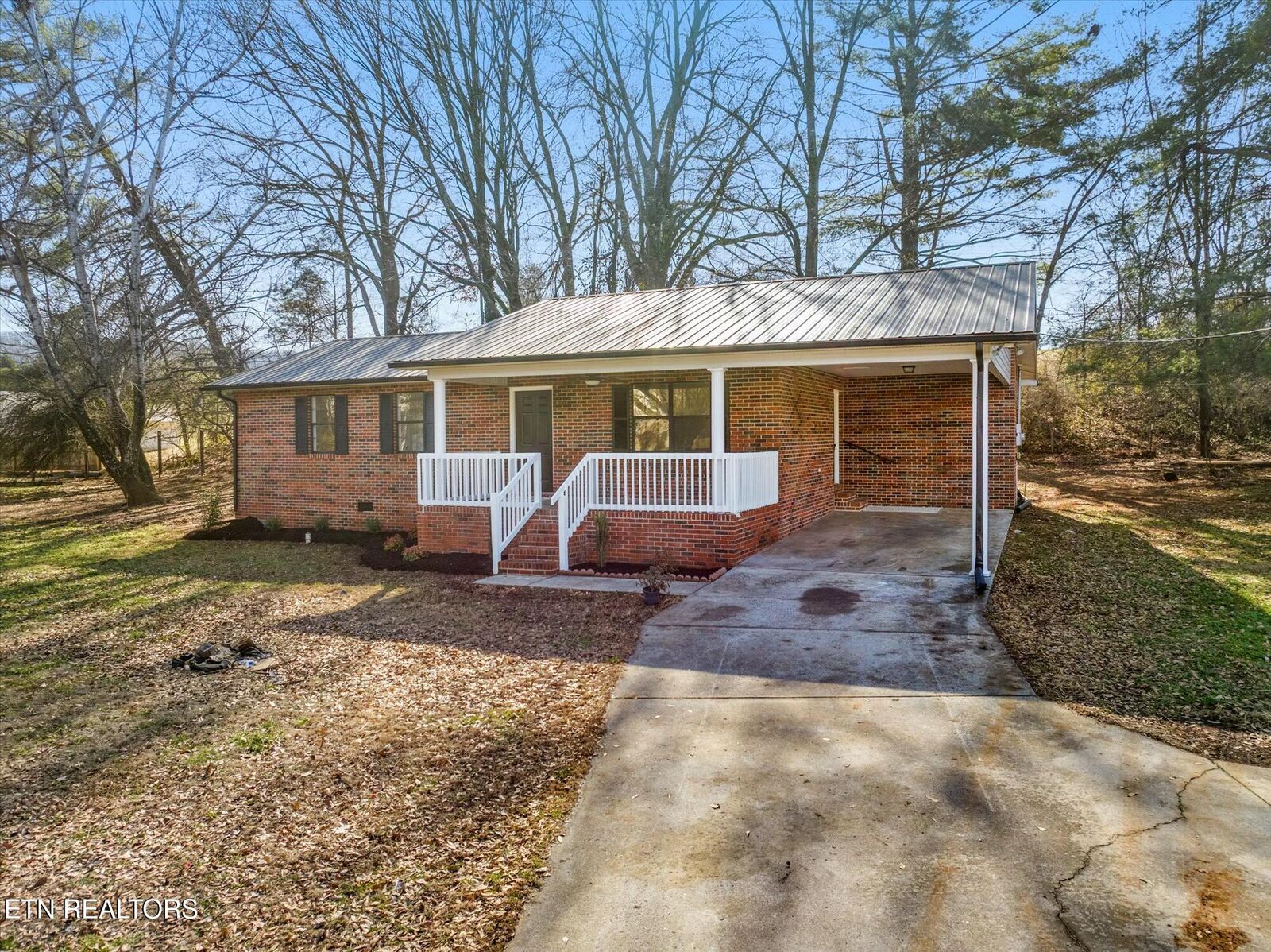 Property Photo:  245 Meadow Lane  TN 37874 