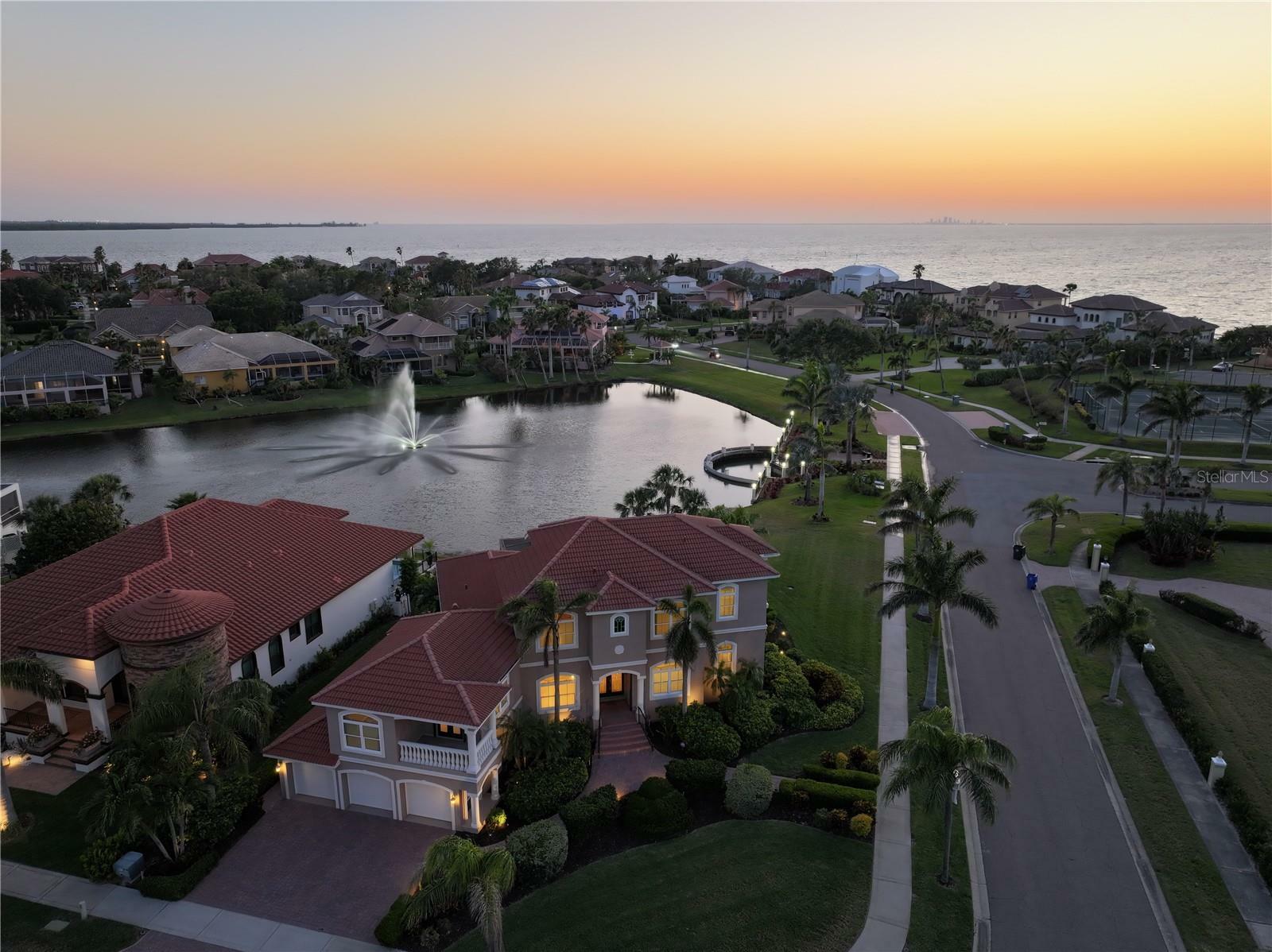 Property Photo: 1414 Alhambra Drive FL 33572