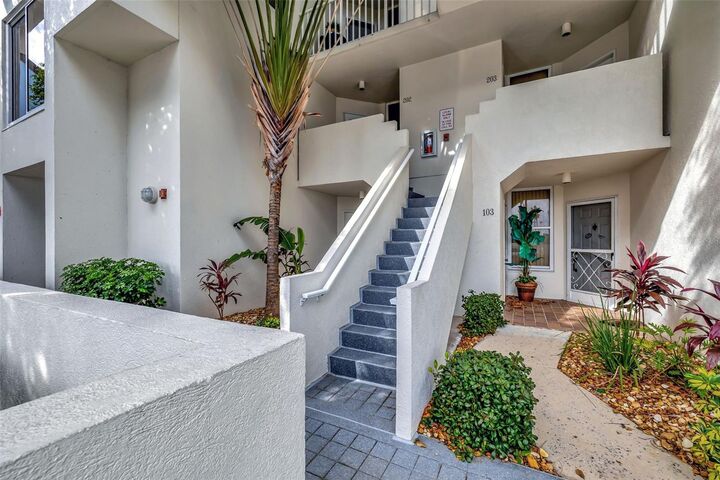 Property Photo: 5155 S Isla Key Boulevard S 202 FL 33715
