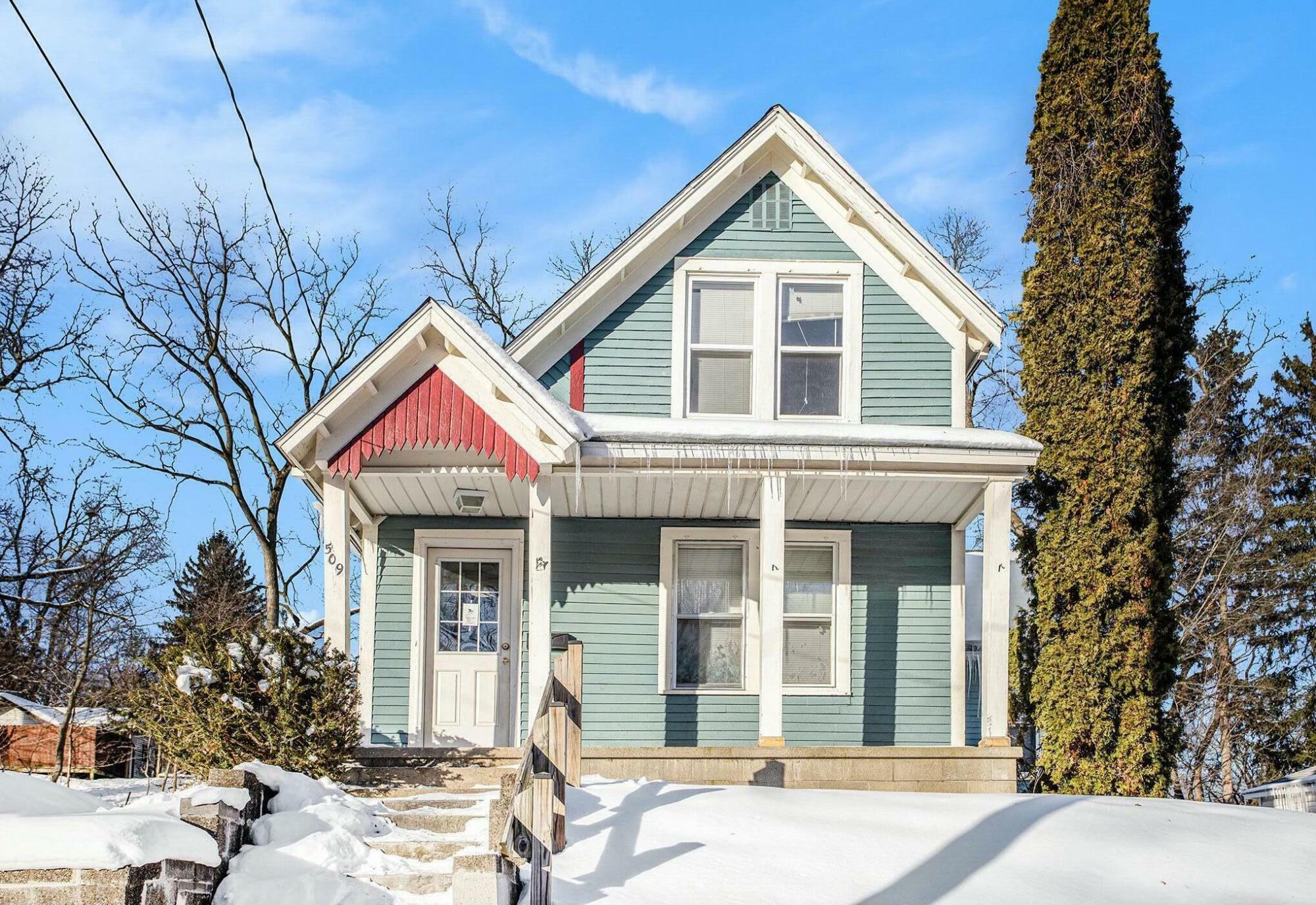 Property Photo:  509 Hilbert Street  MI 49007 