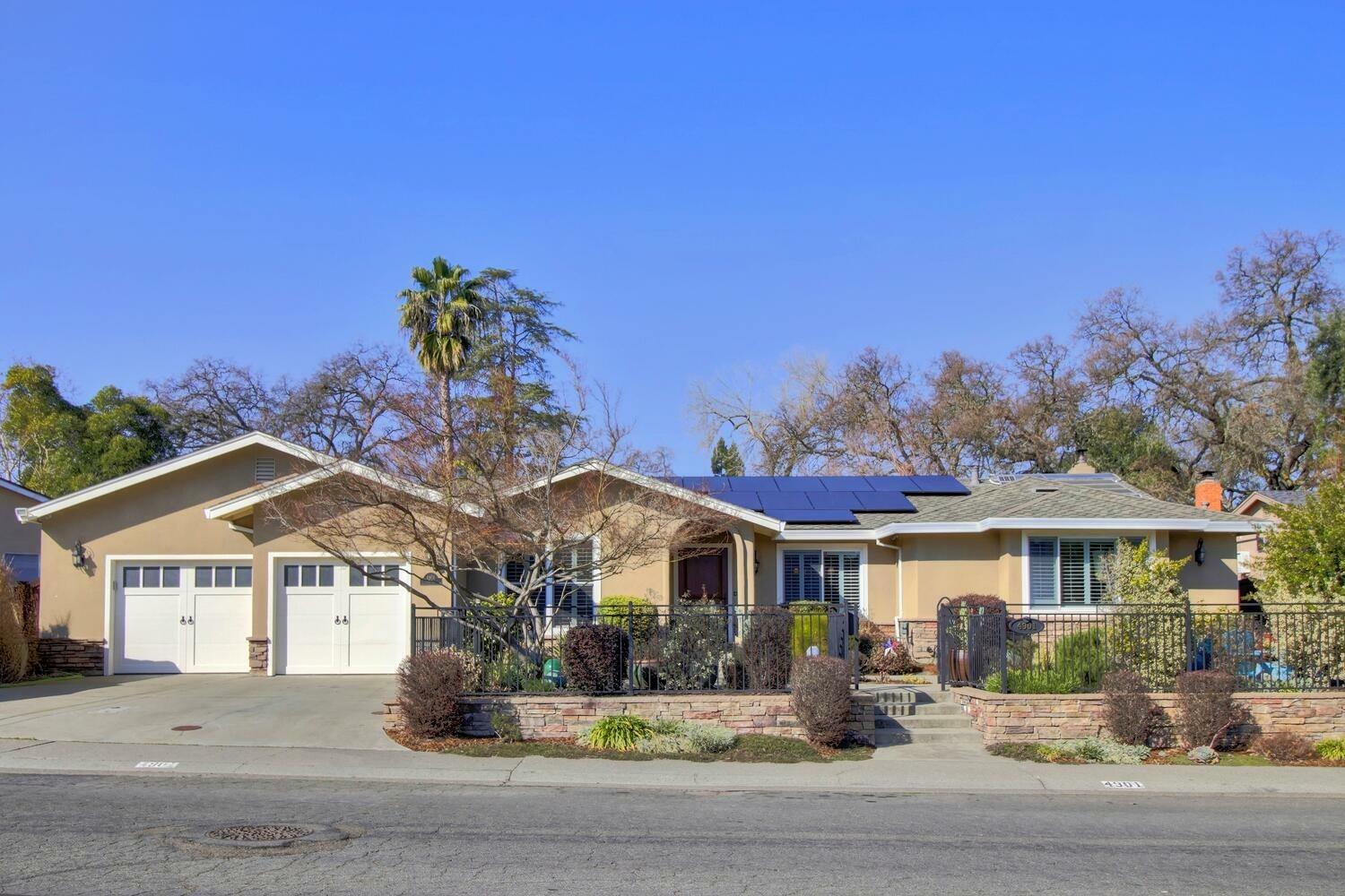 Property Photo:  4901 Thor Way  CA 95608 