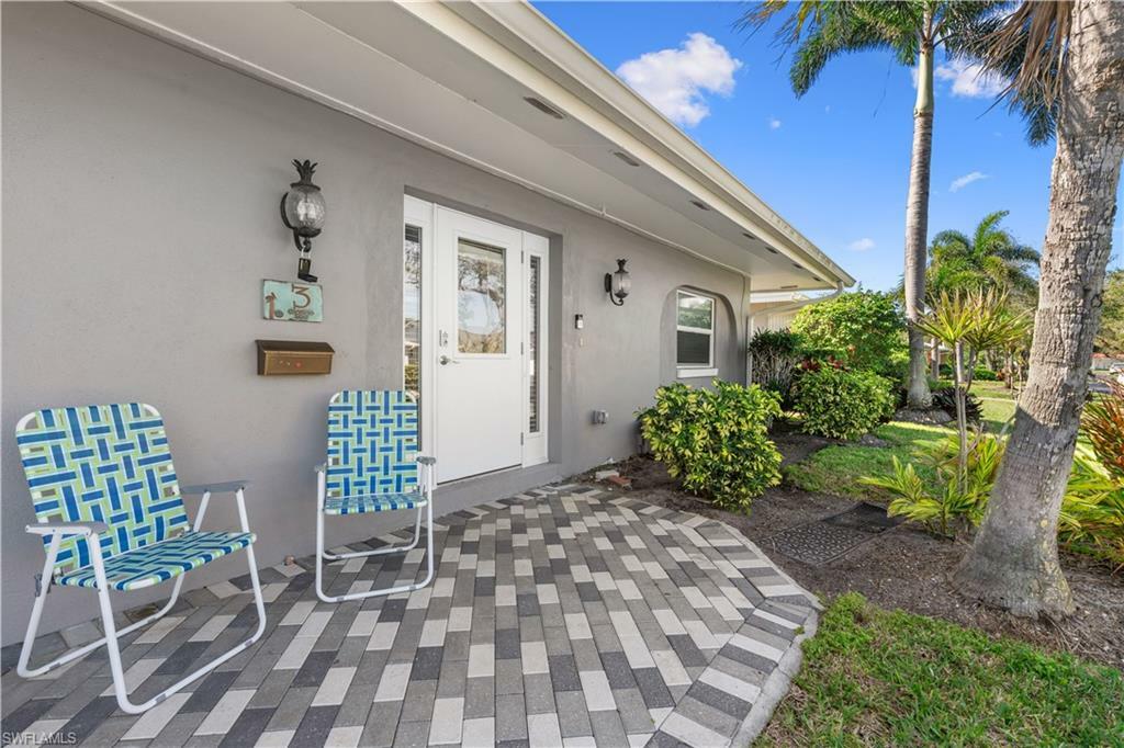 Property Photo: 3 Crooked Ln 23 FL 34112