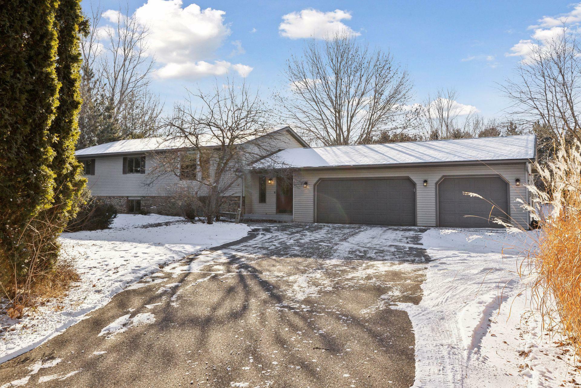 Property Photo:  839 Moonbeam Road W  WI 54016 