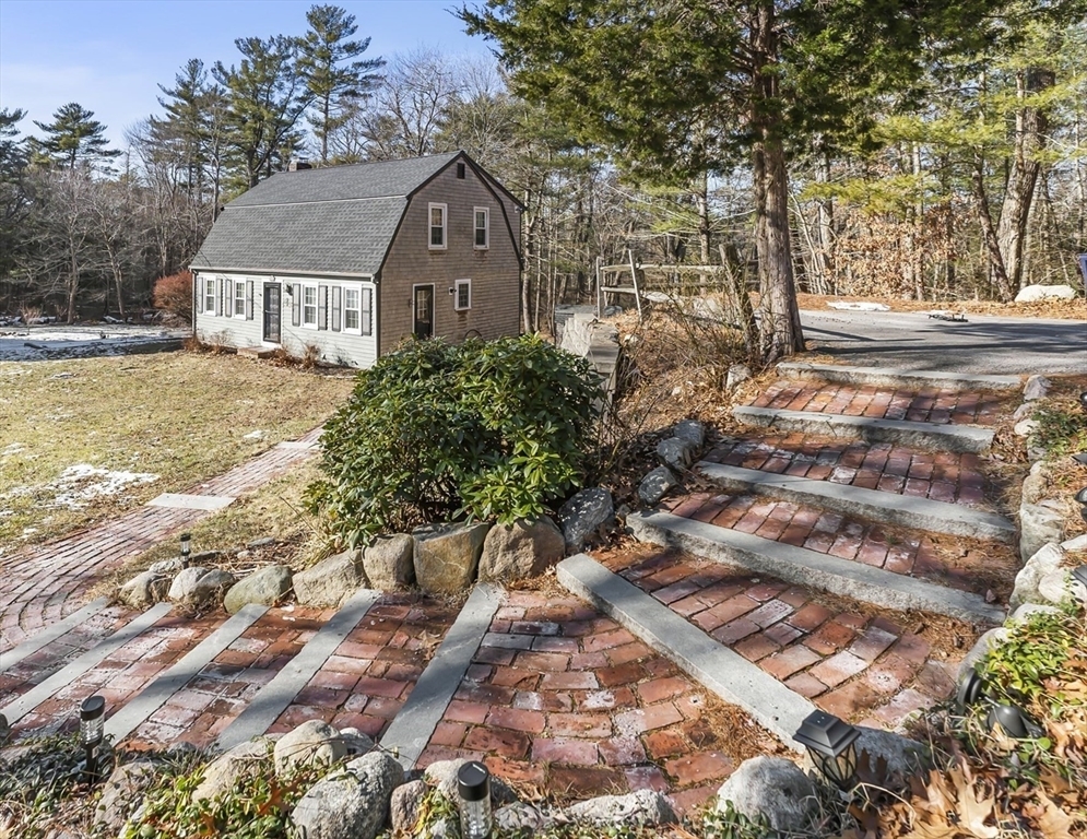 Property Photo:  185 Stetson Rd  MA 02061 