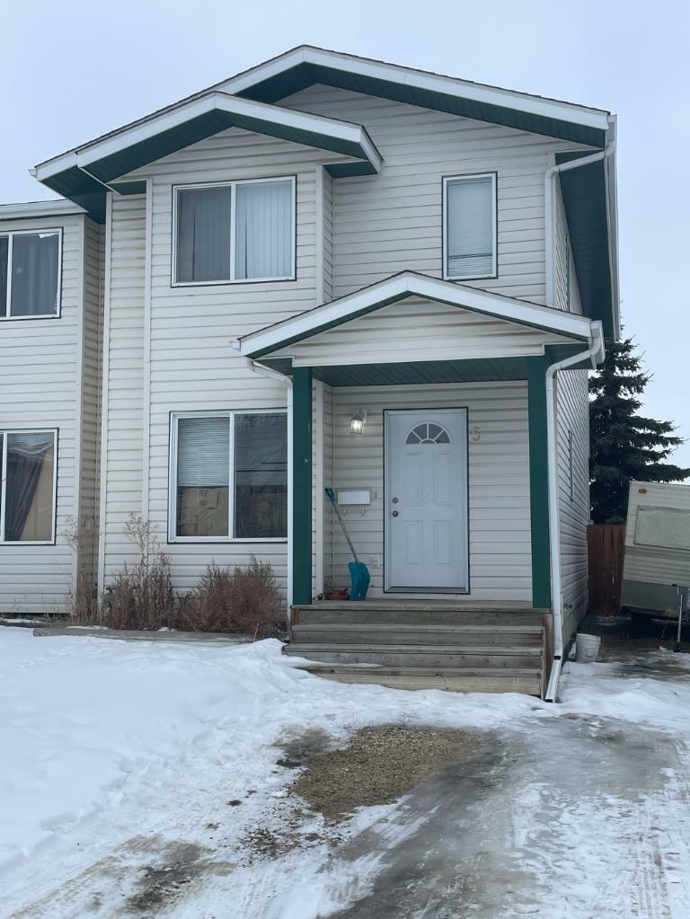 5 Lakeview Close  Blackfalds AB T0M 0J0 photo