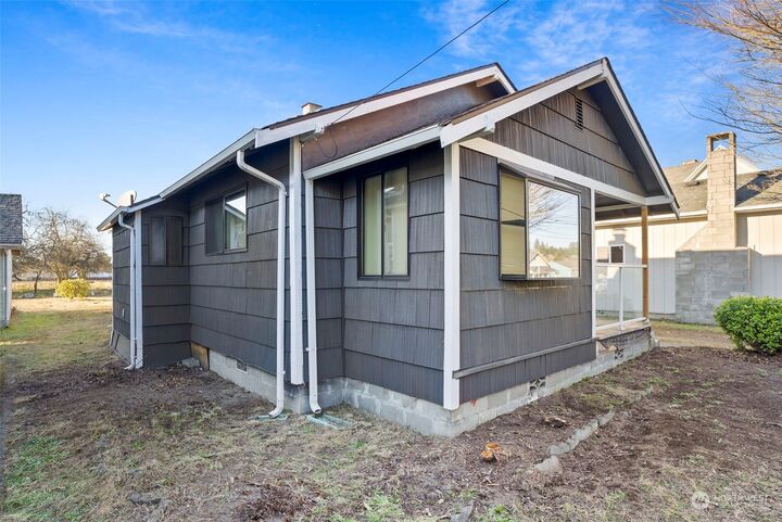 Property Photo: 409 S Gold Street WA 98531