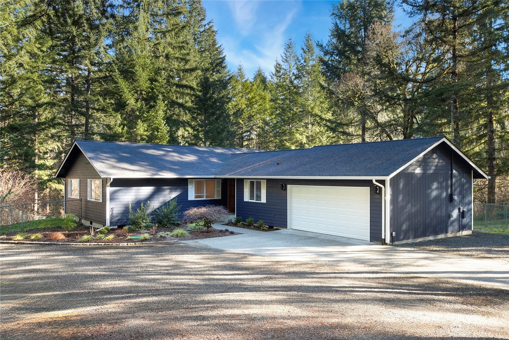 Property Photo:  11312  Cowlitz Drive SE  WA 98501 