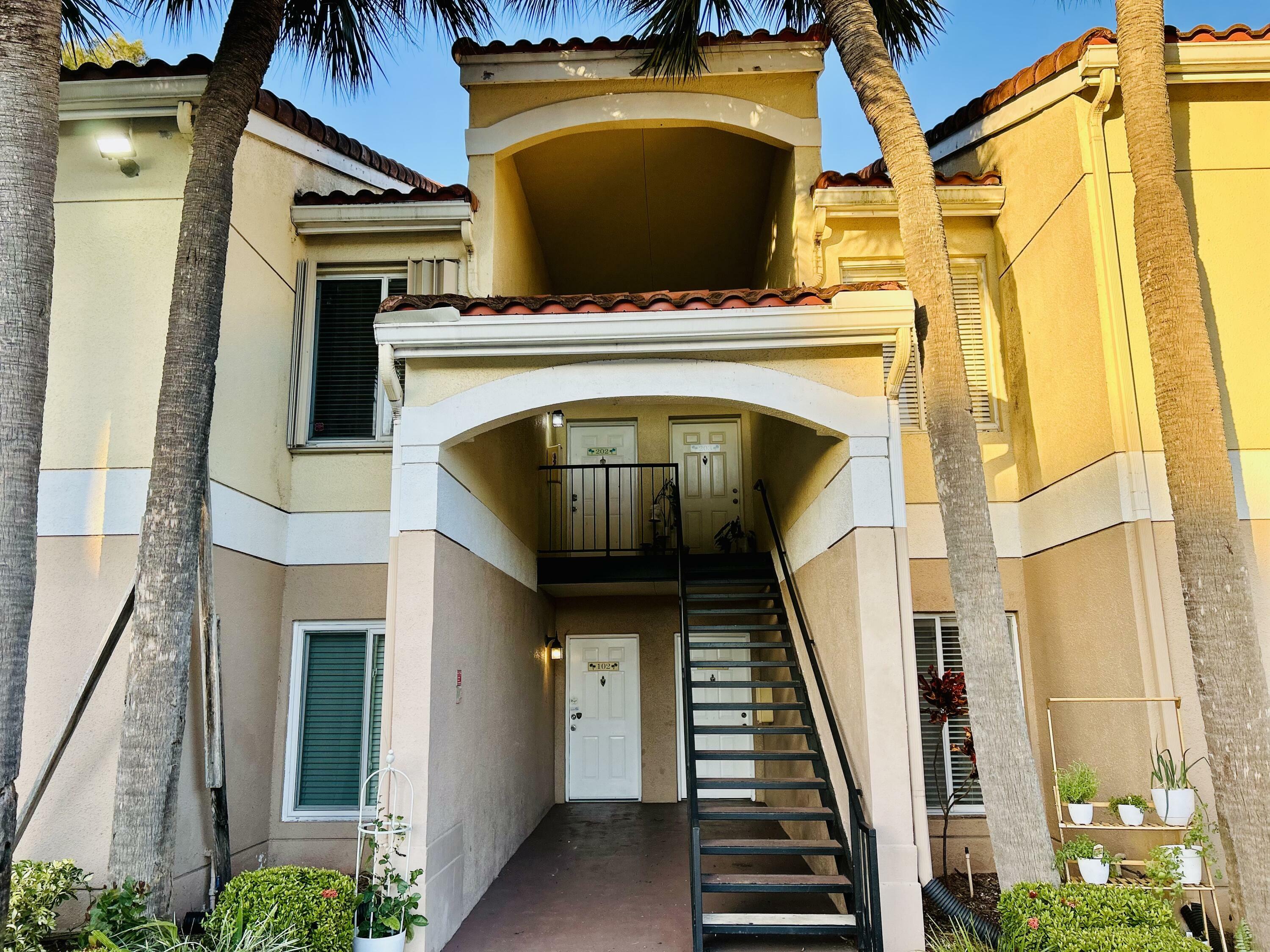 Property Photo:  815 W Boynton Beach Blvd 106-103  FL 33426 