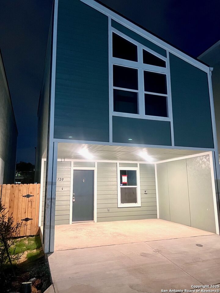 Property Photo:  310 W Evergreen St #120  TX 78212 