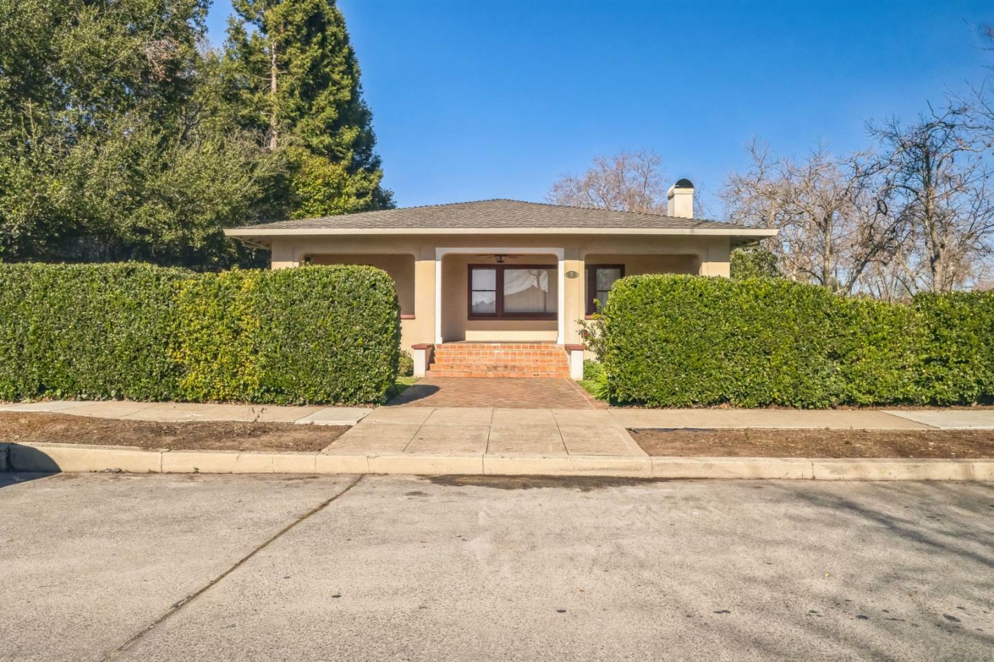 Property Photo:  515 5th Street  CA 95020 