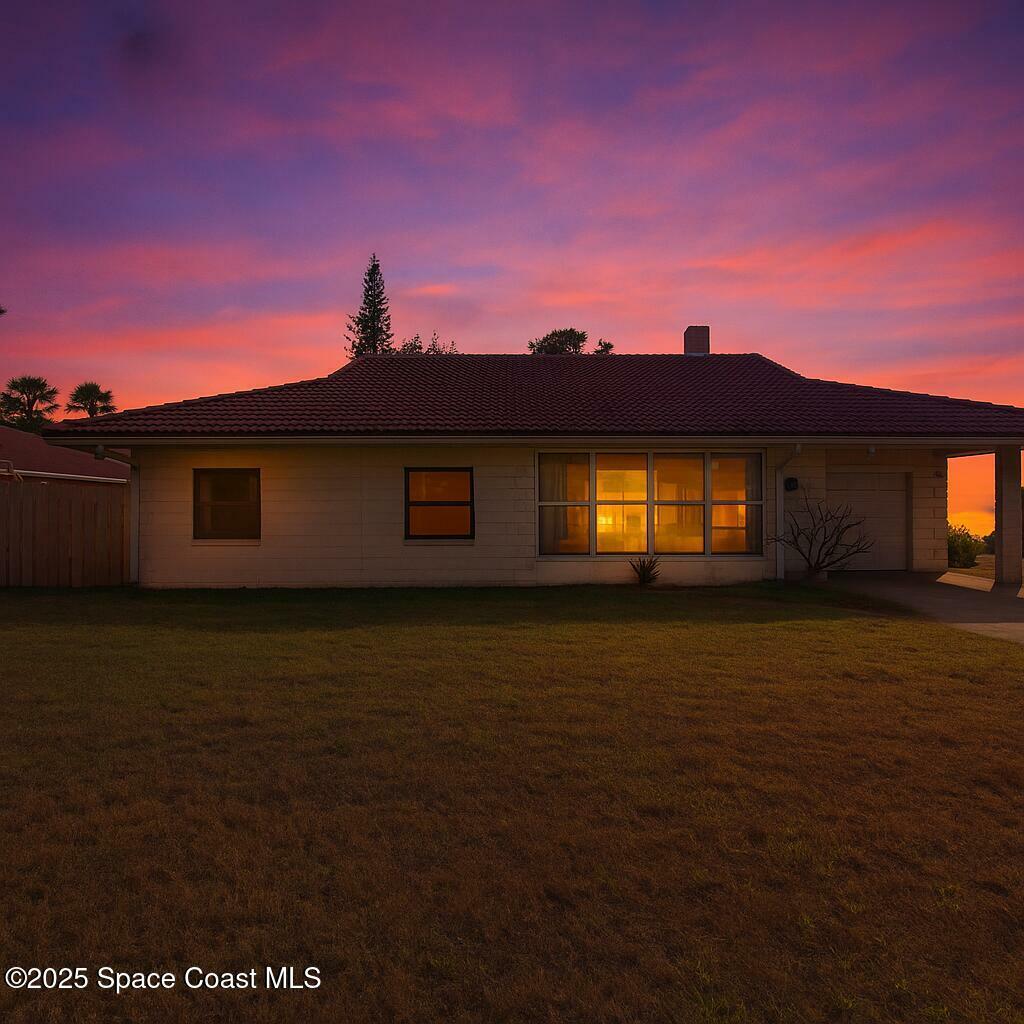 Property Photo:  127 E Osceola Lane  FL 32931 