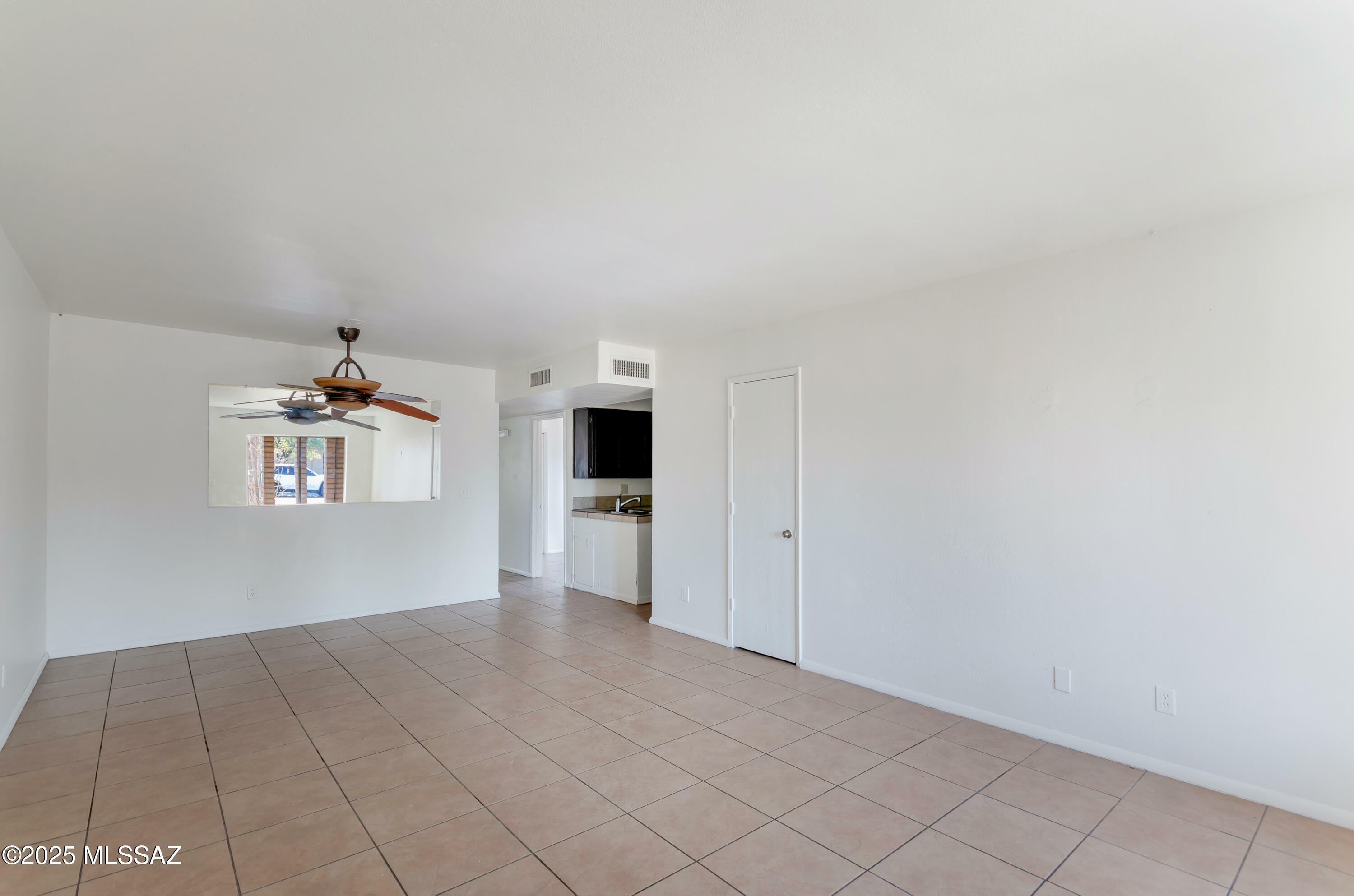 Property Photo:  722 W Glenn Street 722/724  AZ 85705 