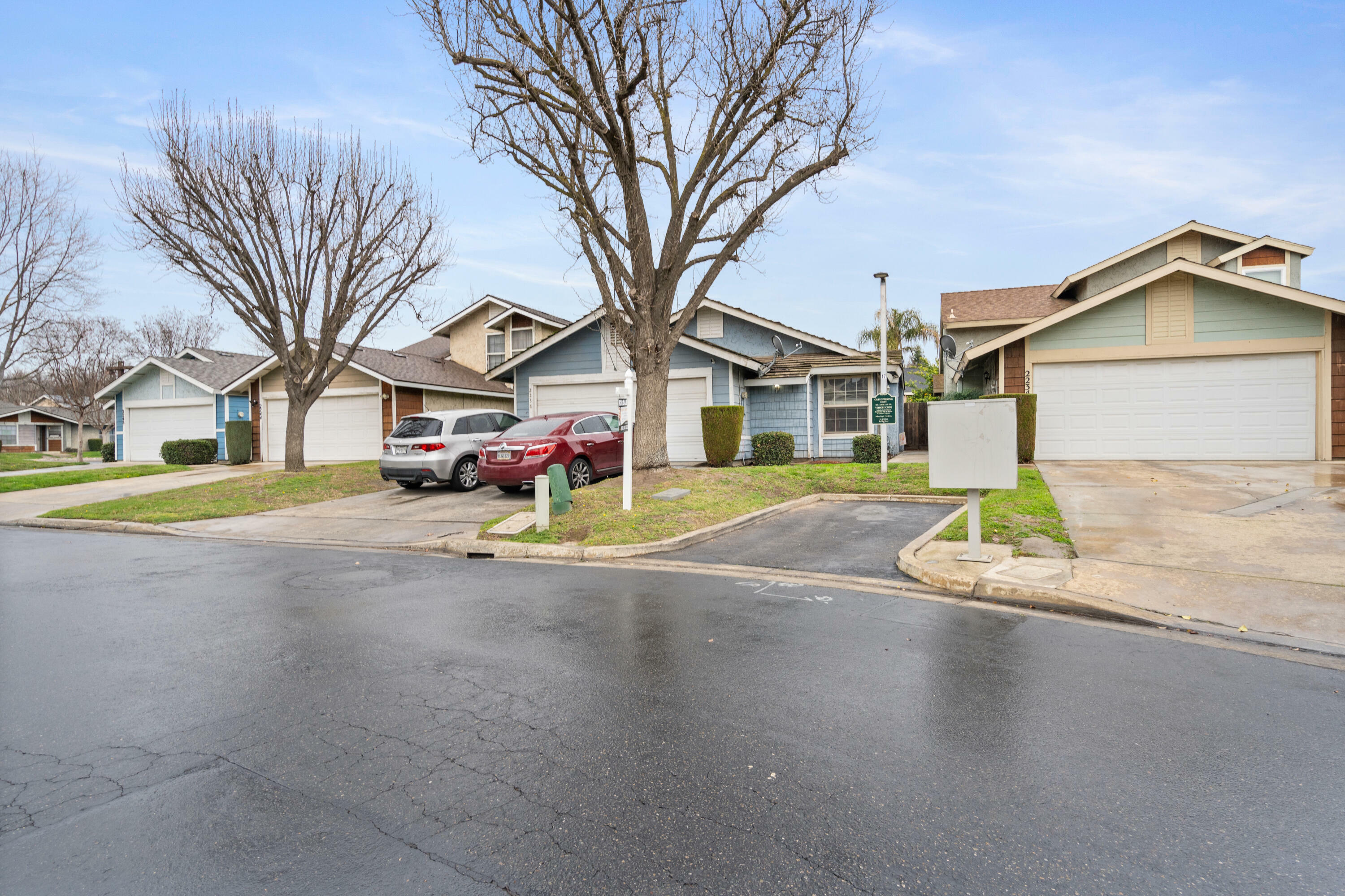 Property Photo: 2238 N Gowdy Street CA 93292