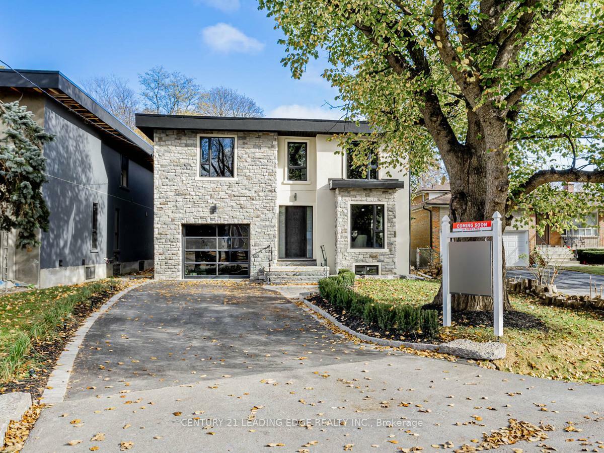 Property Photo: 19 Donalda Crescent Upper ON M1S 1N5