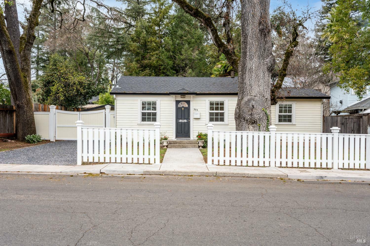 Property Photo: 504 Jones Street CA 95482