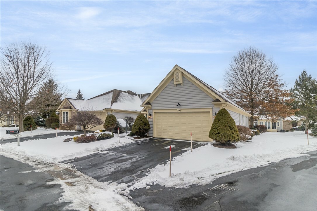 Property Photo: 116 Cuddy Court NY 14580