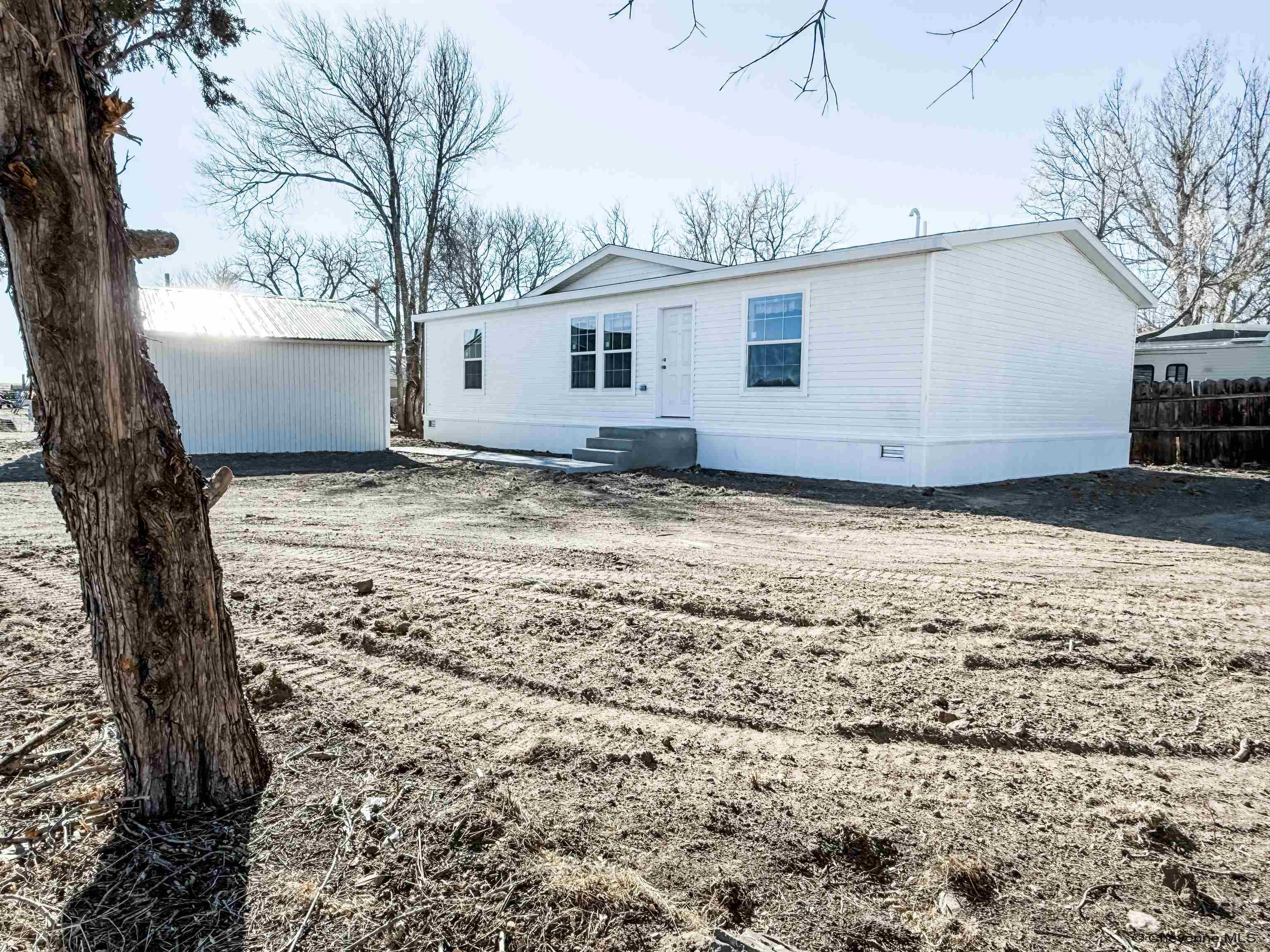 Property Photo:  1005 E Prosser Rd  WY 82007 