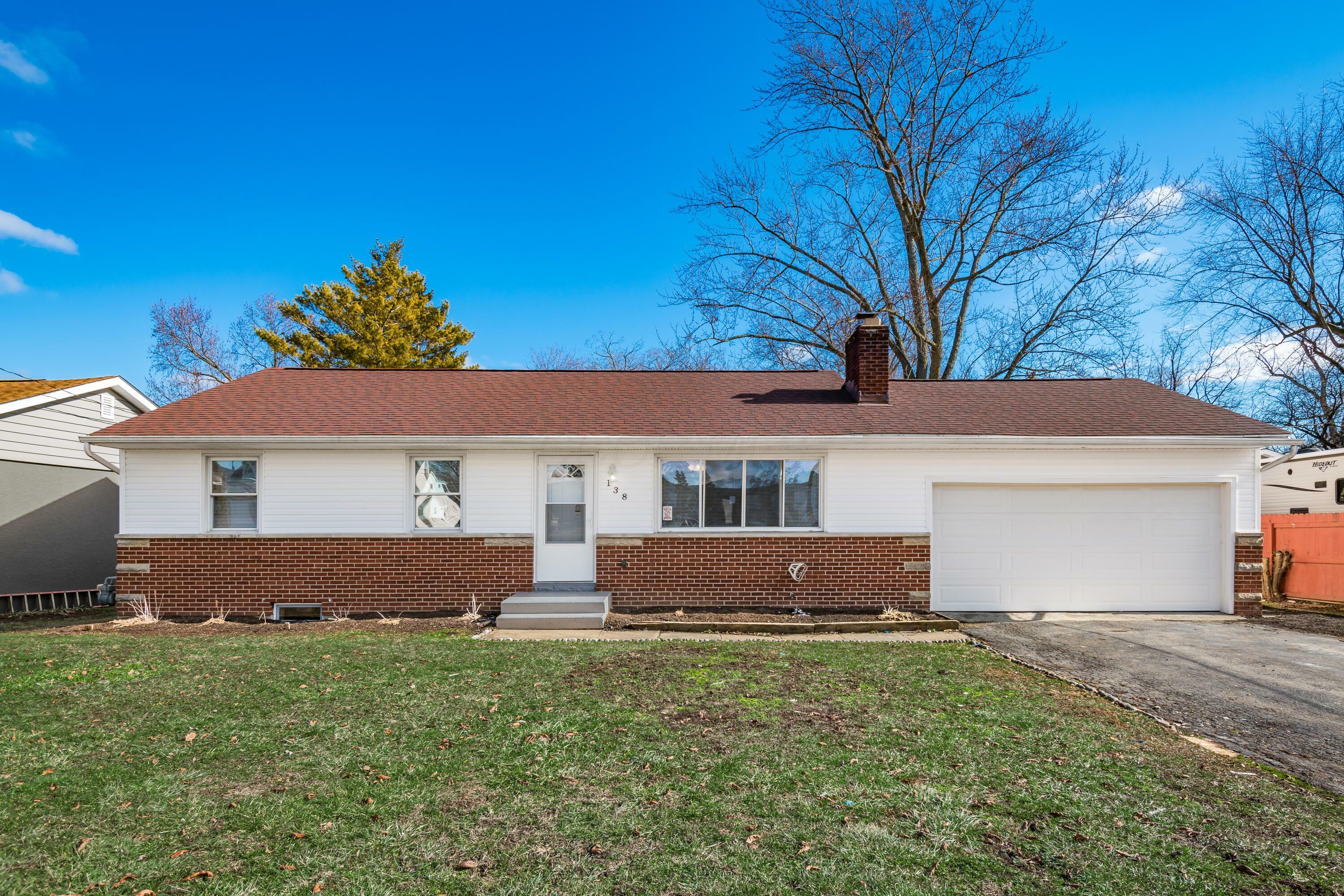 138 N Grener Avenue  Columbus OH 43228 photo