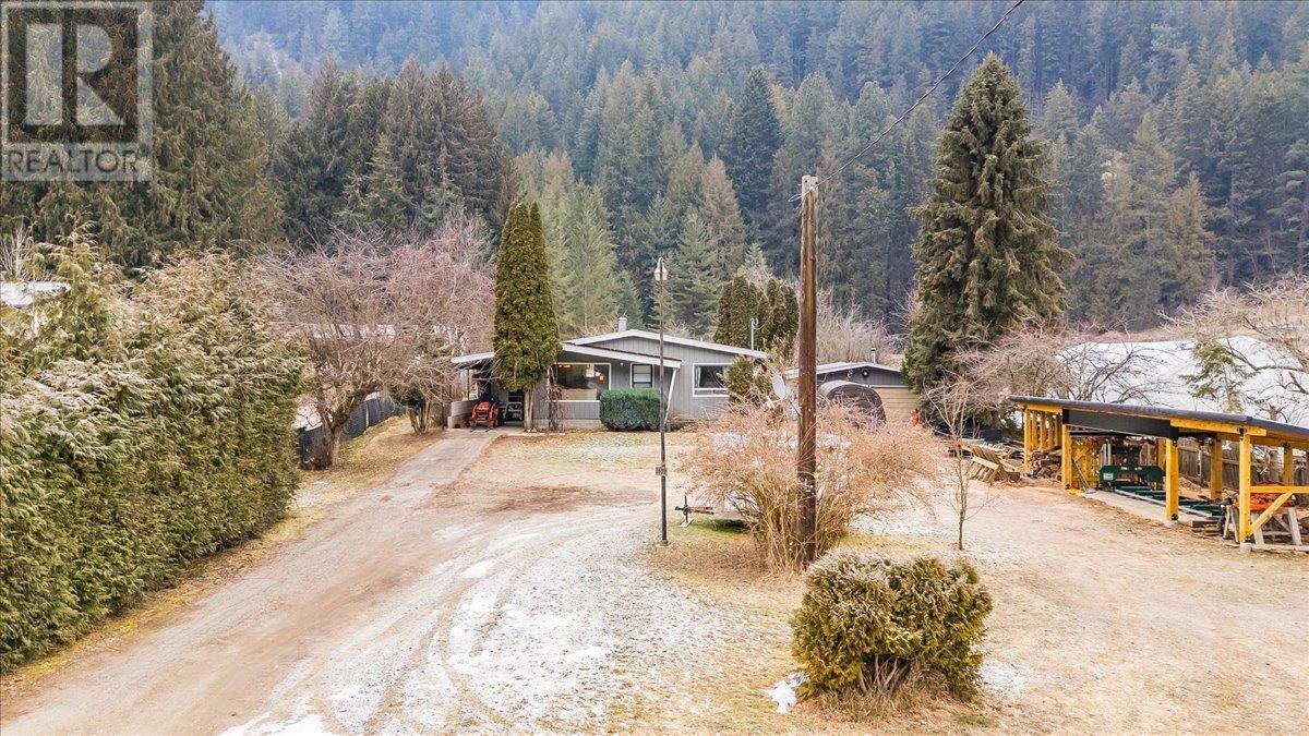 Property Photo:  1677 Moran Road  BC V1N 4N5 