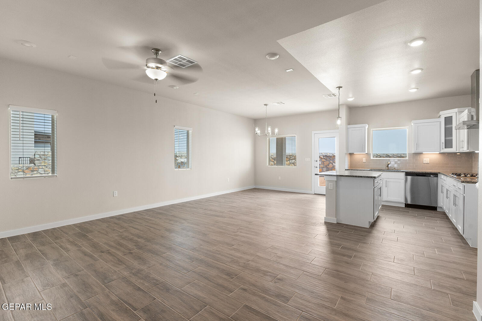 Property Photo: 9924 Isla Place TX 79927