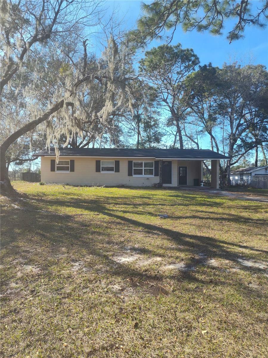 Property Photo:  3212 NE 22nd Court  FL 34479 