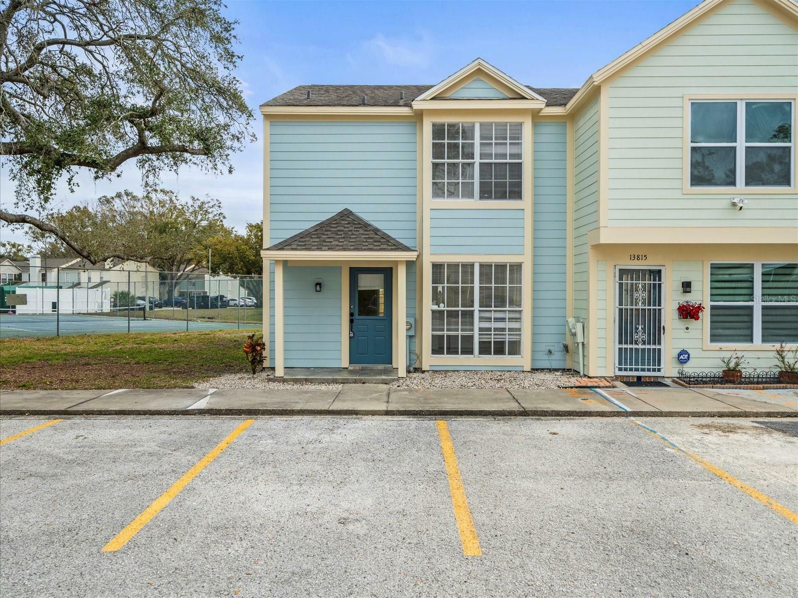 Property Photo:  13817 Stone Mill Way  FL 33613 