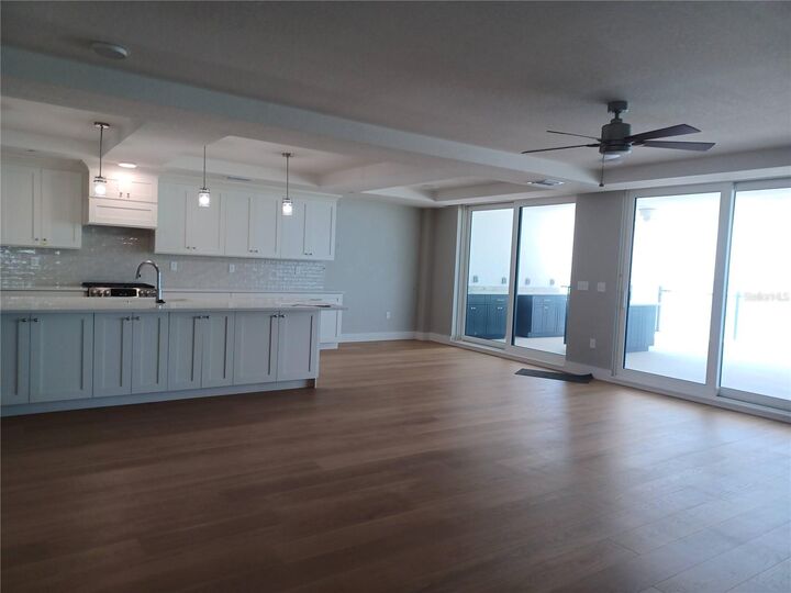 Property Photo:  14048 Gulf Boulevard 401  FL 33708 