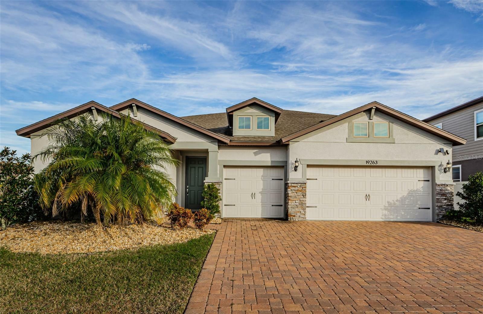 Property Photo:  19263 Briarbrook Drive  FL 33647 