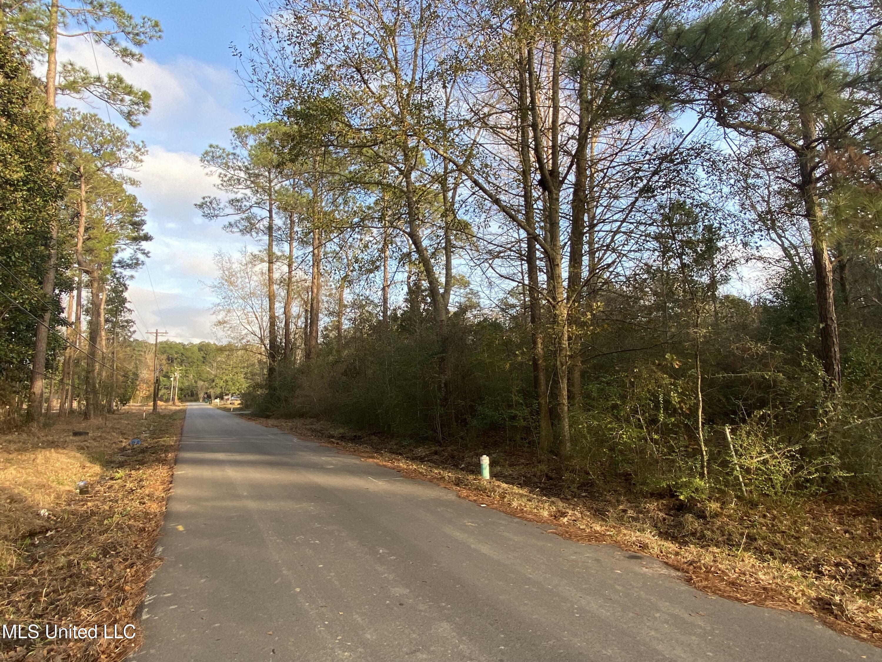 Property Photo: 3616 Dale Lane Lane MS 39563