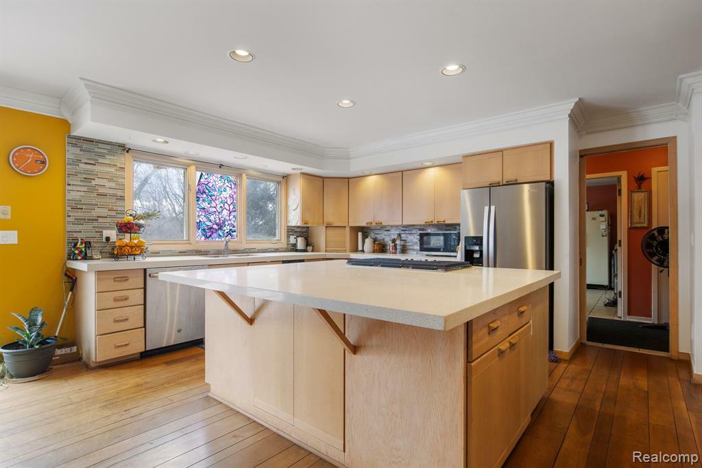 Property Photo: 34415 Ramble Hills Drive MI 48331 4211