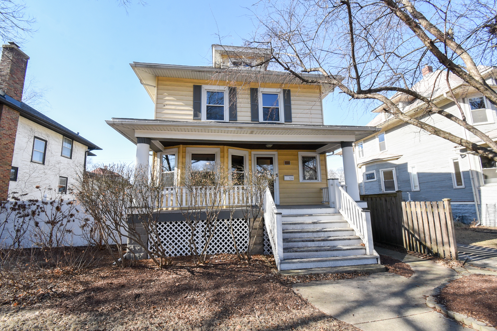 Property Photo:  729 S Oak Park Avenue  IL 60304 