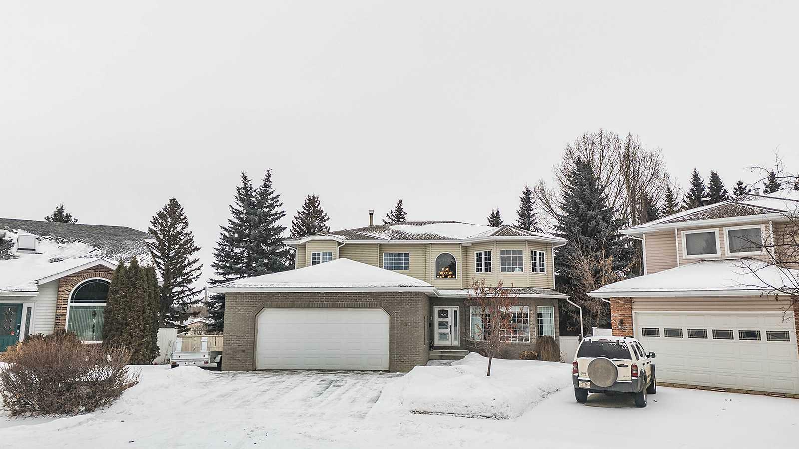 Photo de la propriété:  15 Dickenson Close  AB T4R 2A8 