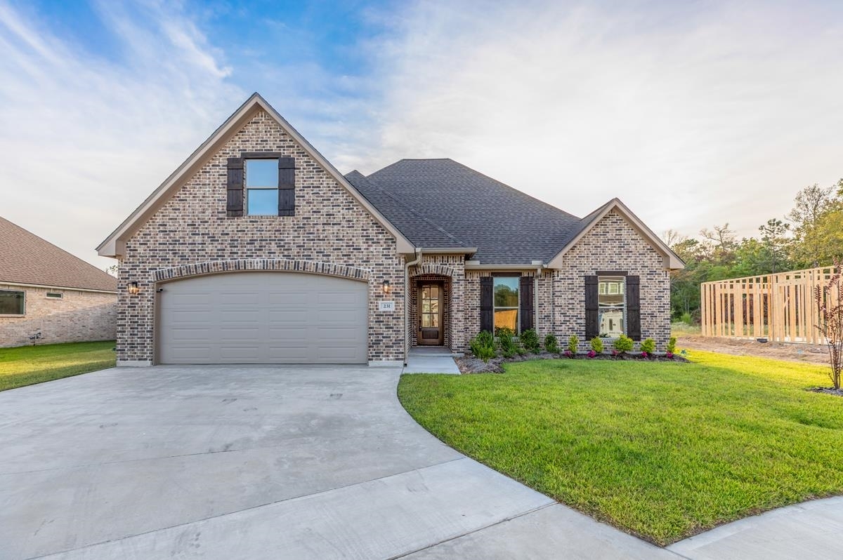 Property Photo: 231 Cody Ln TX 77657