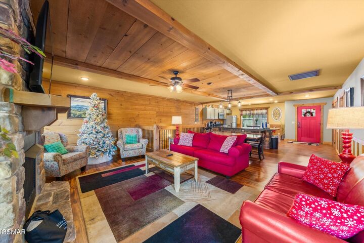 Property Photo:  712 Still Hill Way  TN 37738 