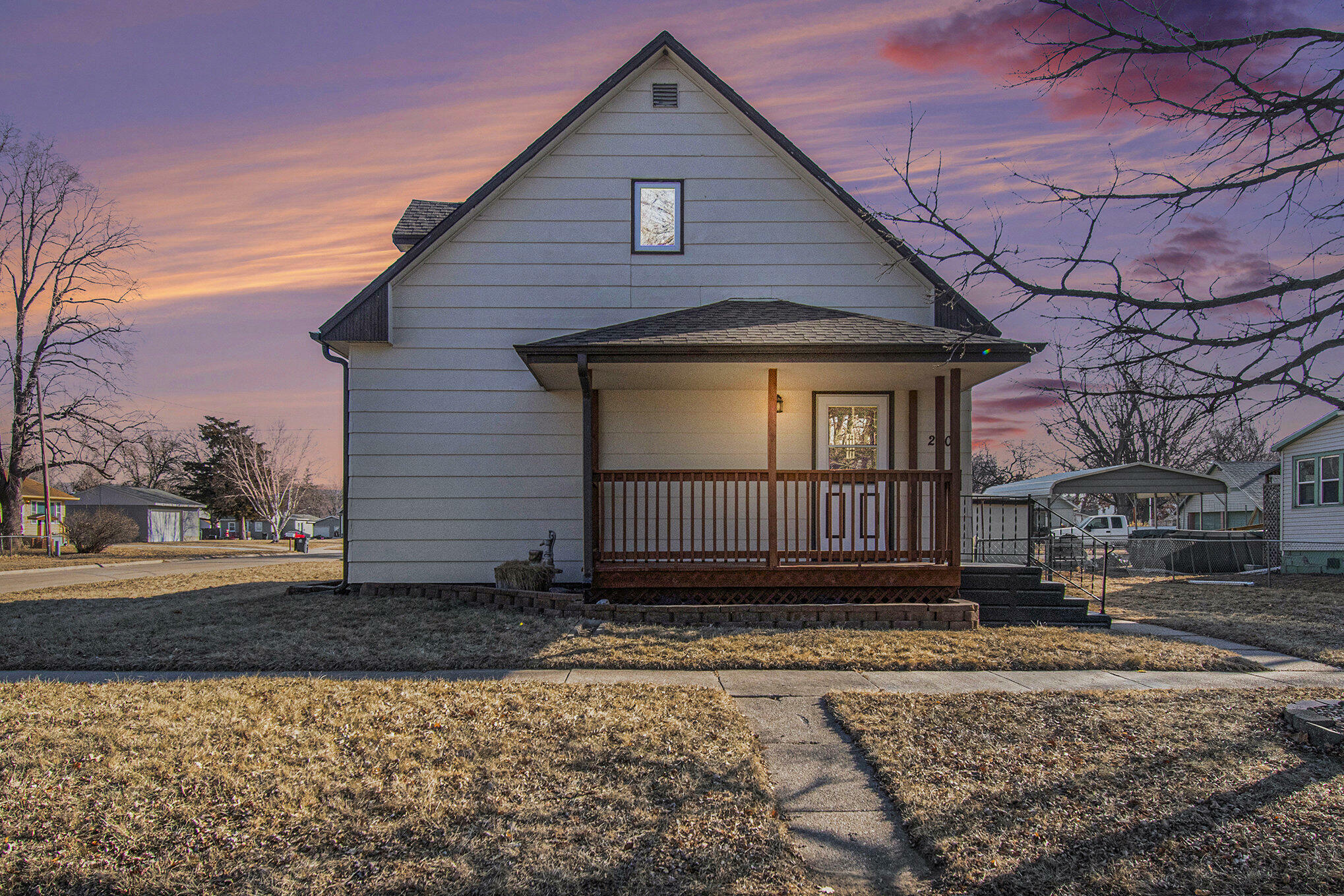 Property Photo:  2401 S 10th  Street  IA 51501 