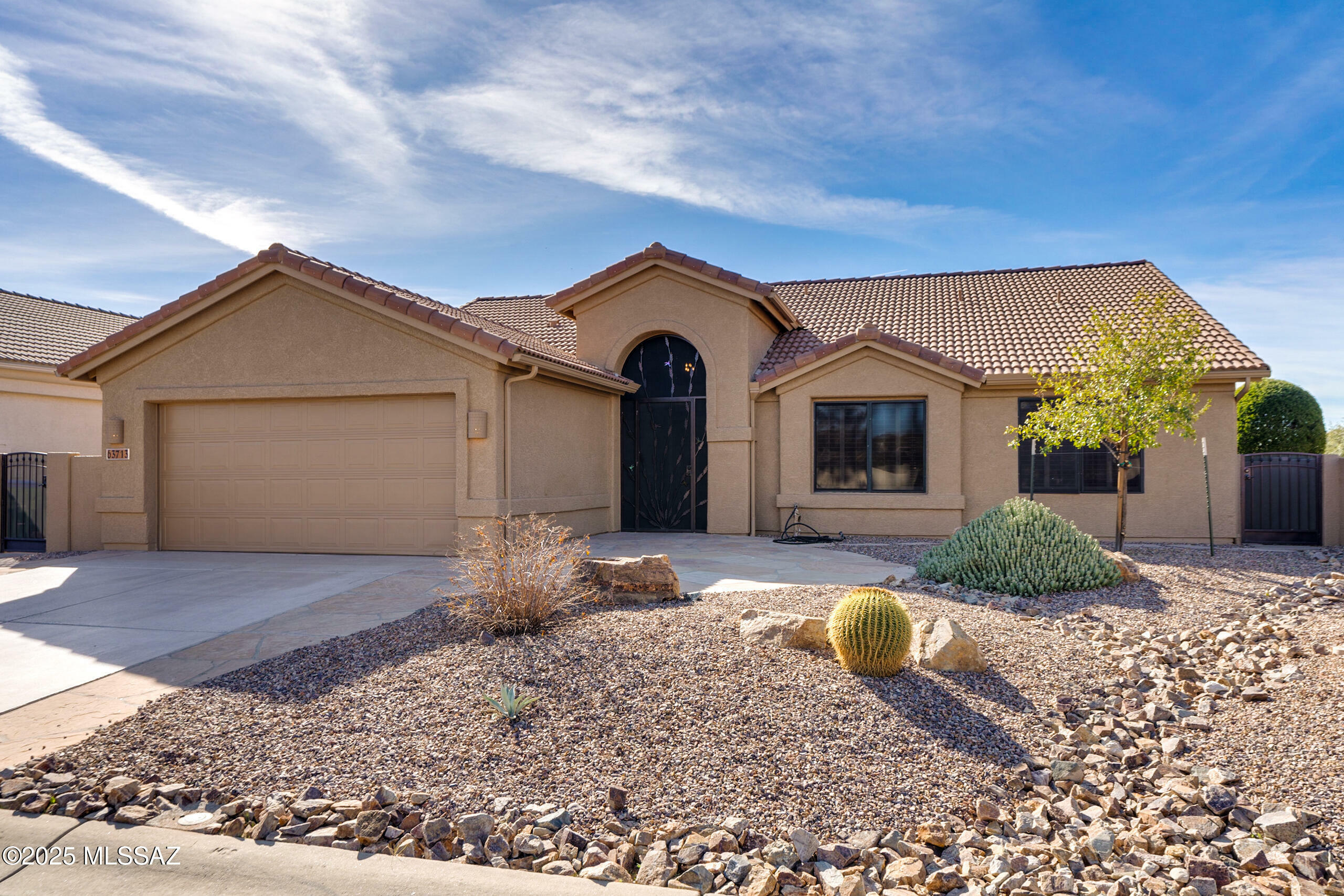 Property Photo:  63713 E Desert Highland Drive  AZ 85739 