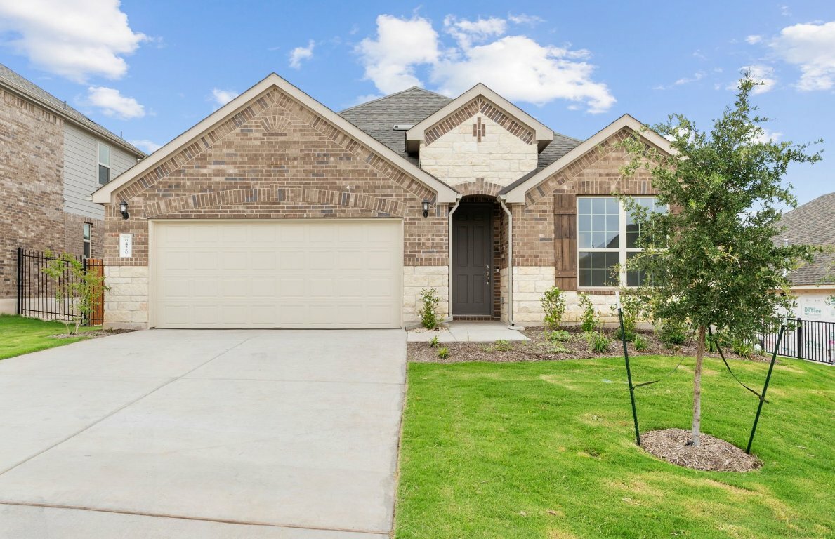 Property Photo: 6420 Apache Plum Lane TX 78669