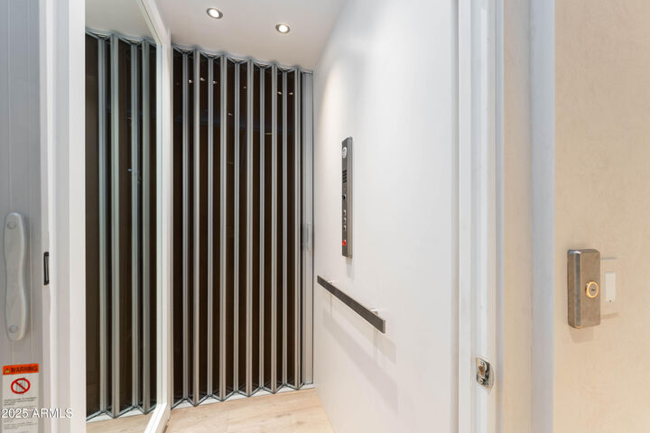 Property Photo:  37200 N Cave Creek Road 2127  AZ 85262 