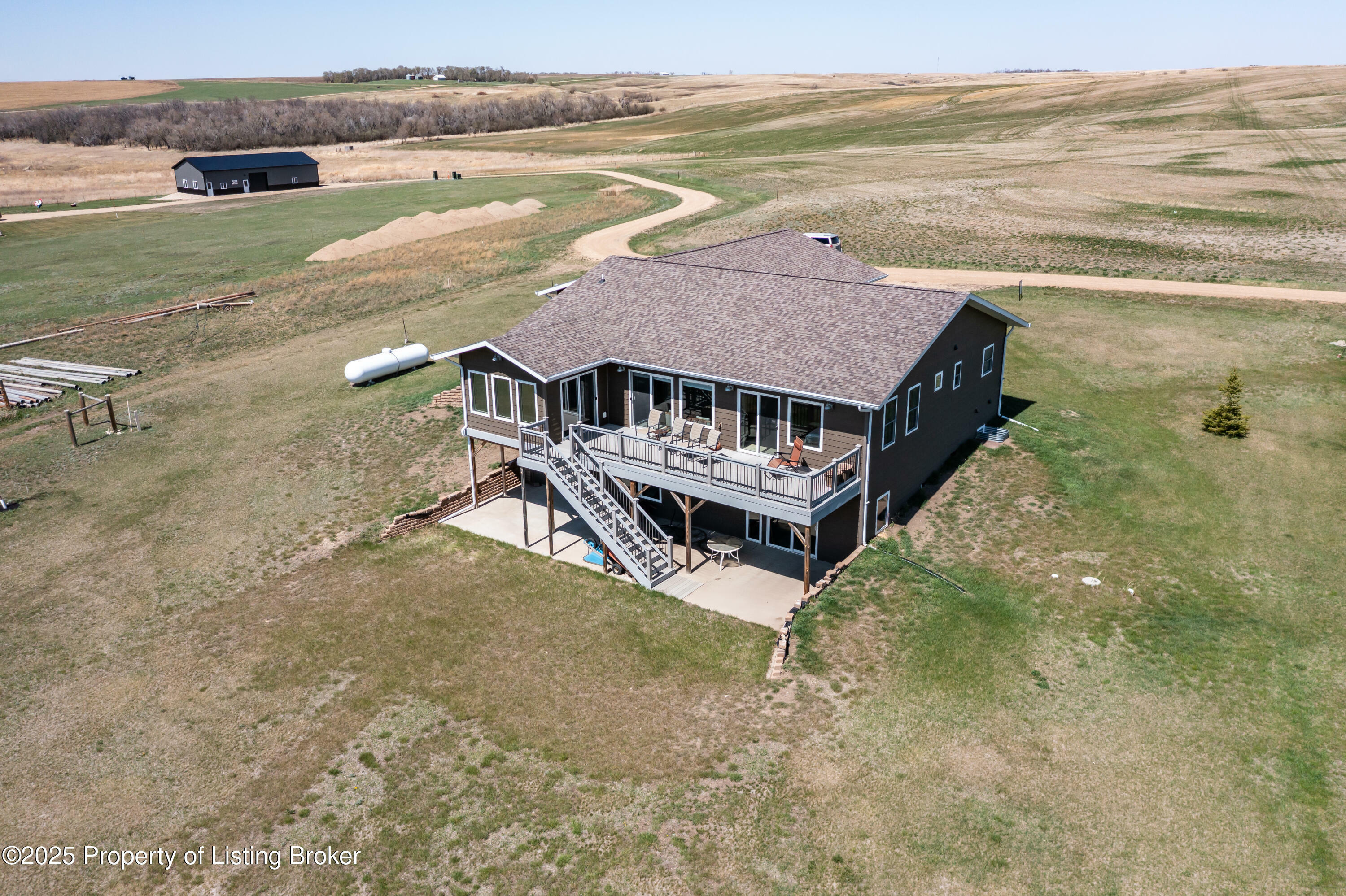 Property Photo: 4558 12M Street NW ND 58540