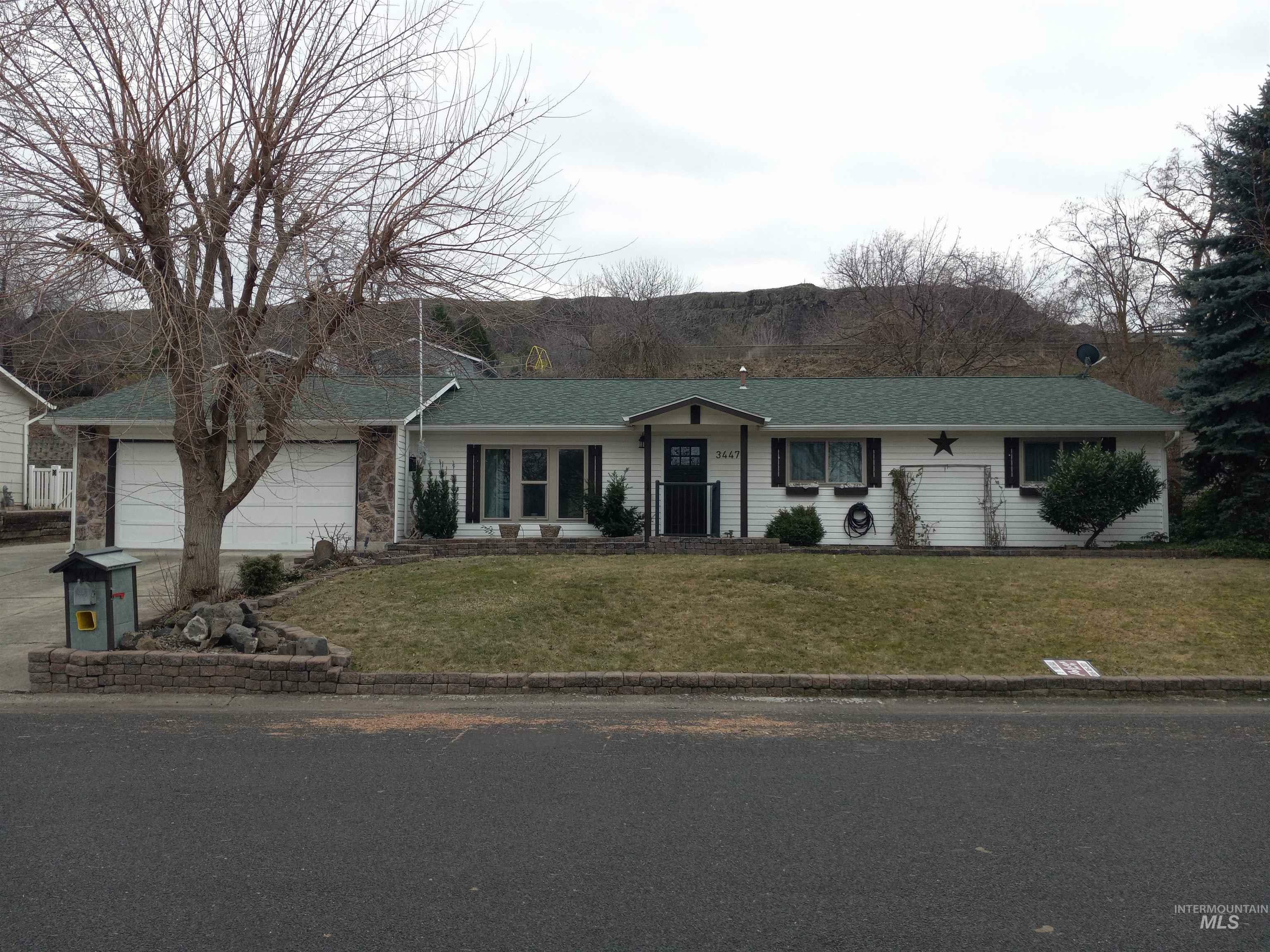 Property Photo:  3447 Syringa Dr.  ID 83501 