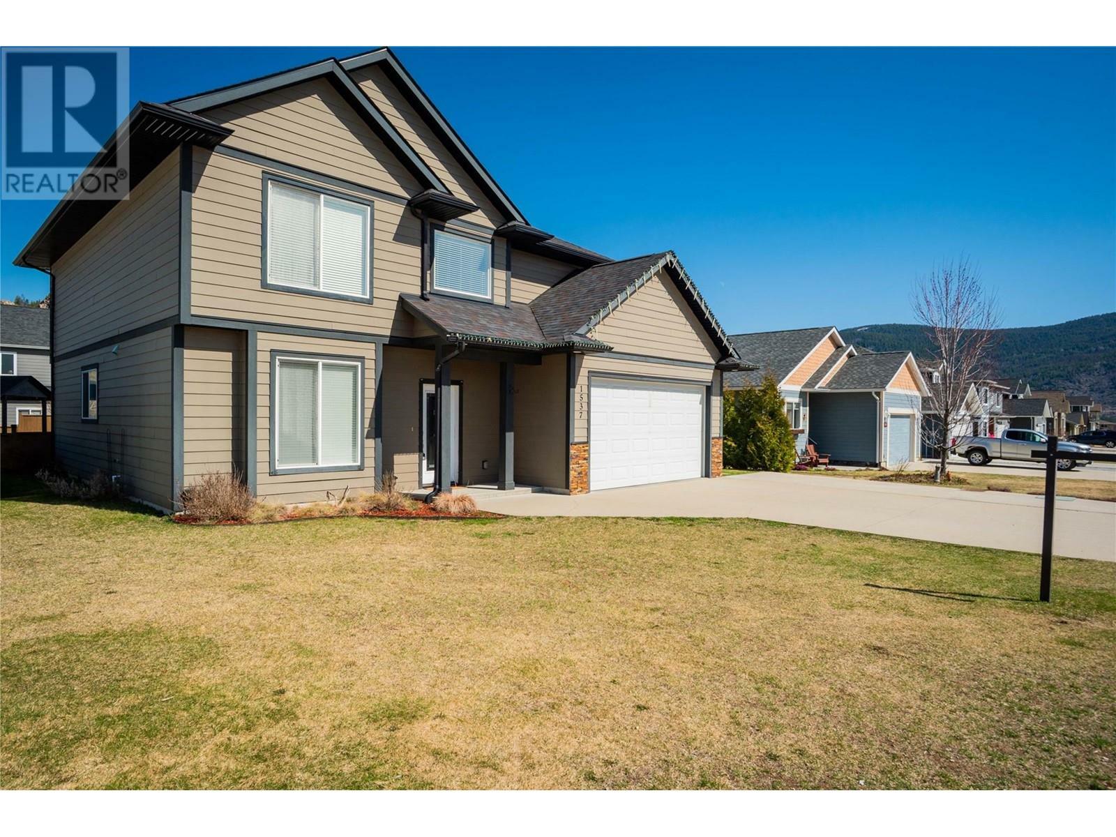 Photo de la propriété: 1537 Rosewood Lane BC V1N 4X7