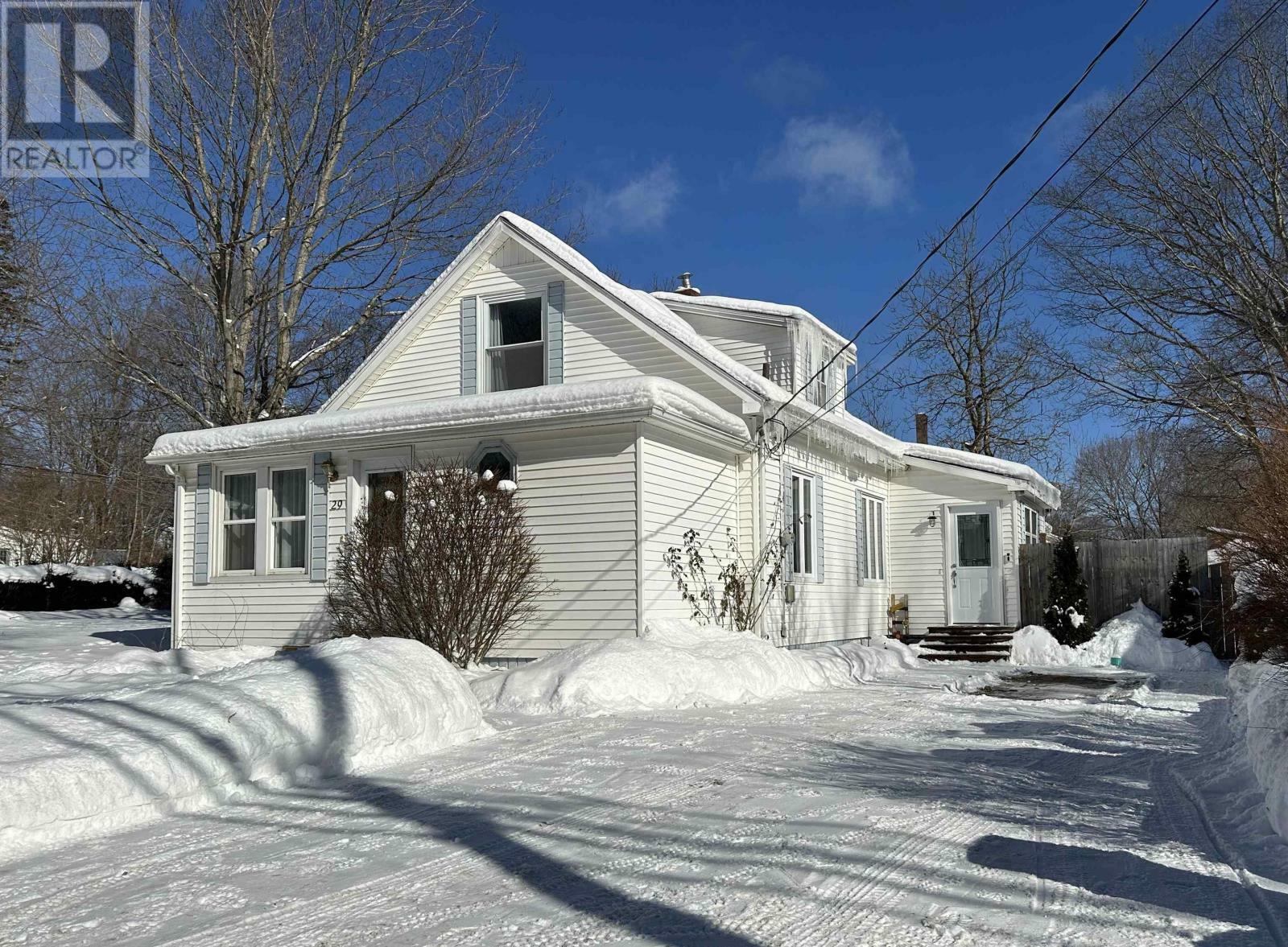 Property Photo:  29 Bridge Street  NS B0S 1P0 