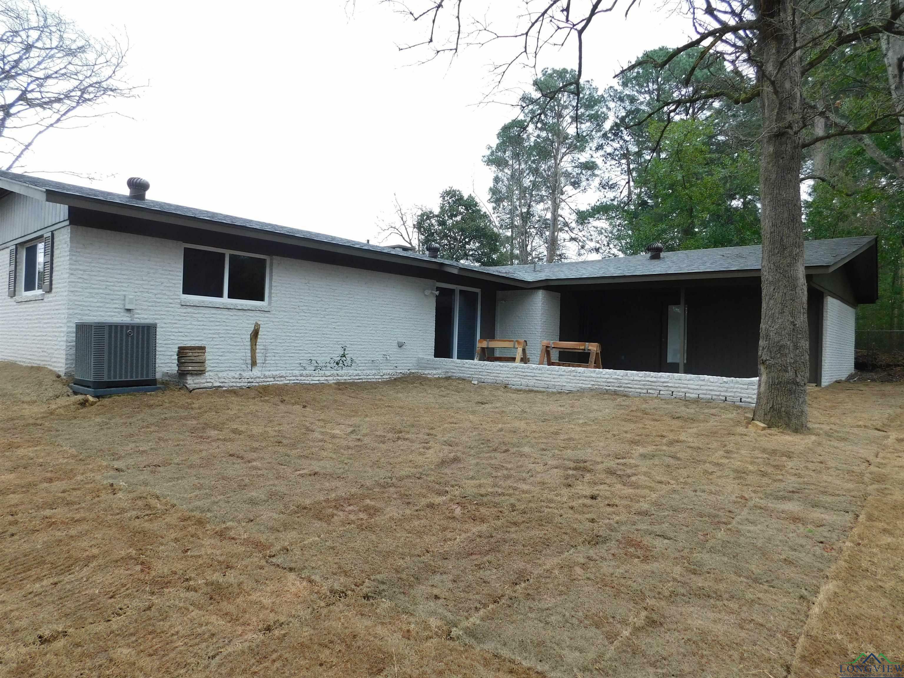 Property Photo: 6258 Hwy 37 TX 75773
