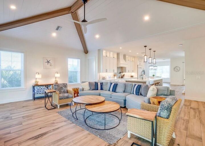 Property Photo:  9403 Gulf Dr  FL 34216 
