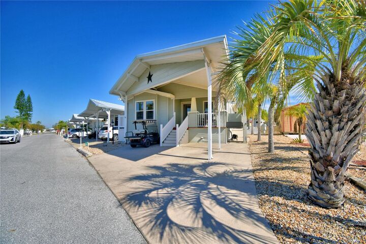 Property Photo:  251 Patterson Road J14  FL 33844 