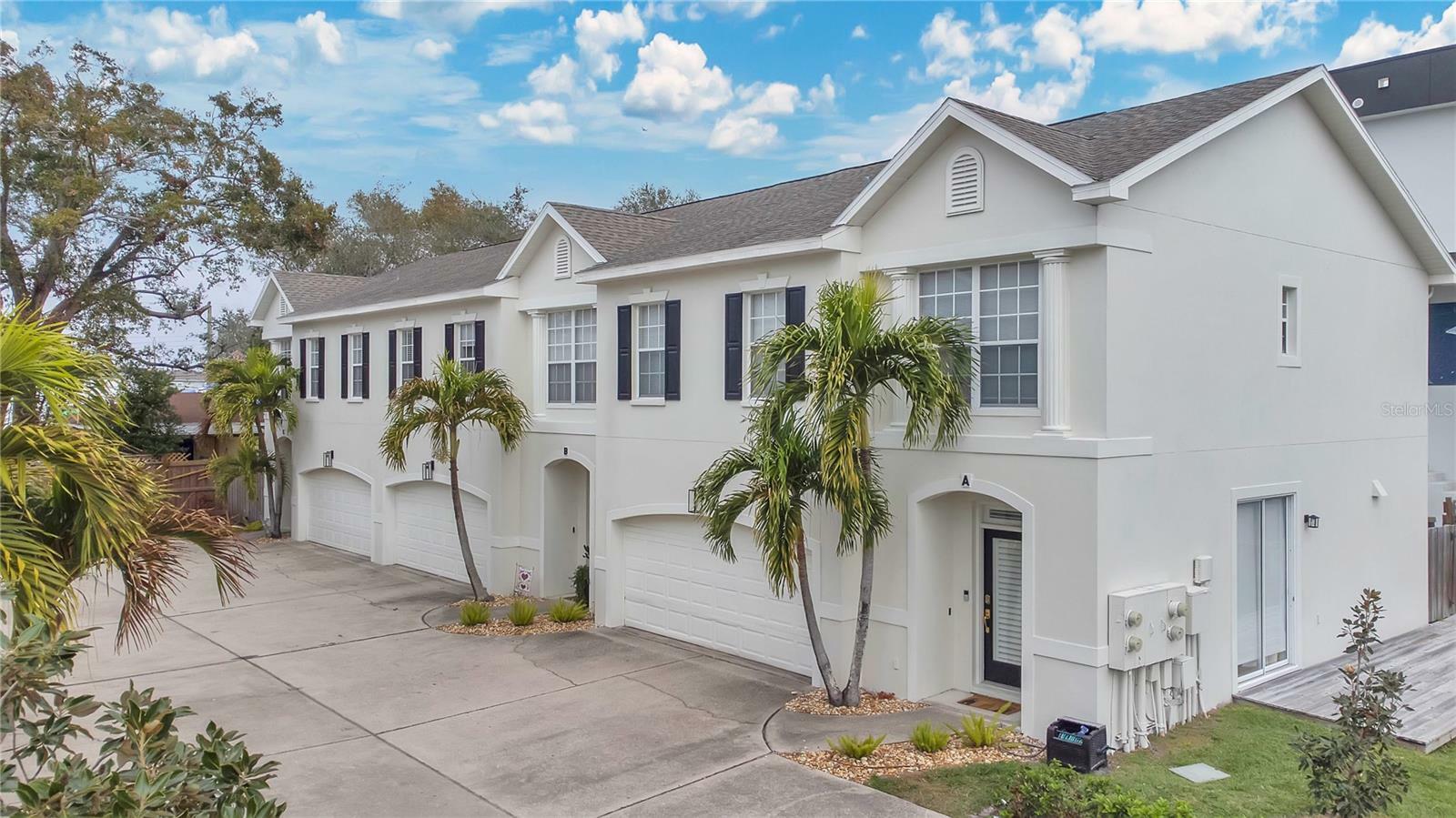 Property Photo:  2607 W Cleveland Street B  FL 33609 