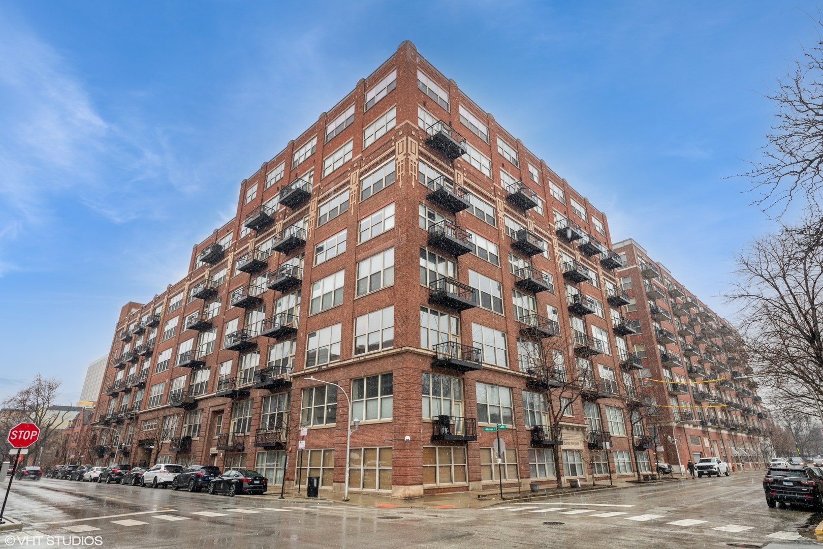 Property Photo: 1500 W Monroe Street 312 IL 60607