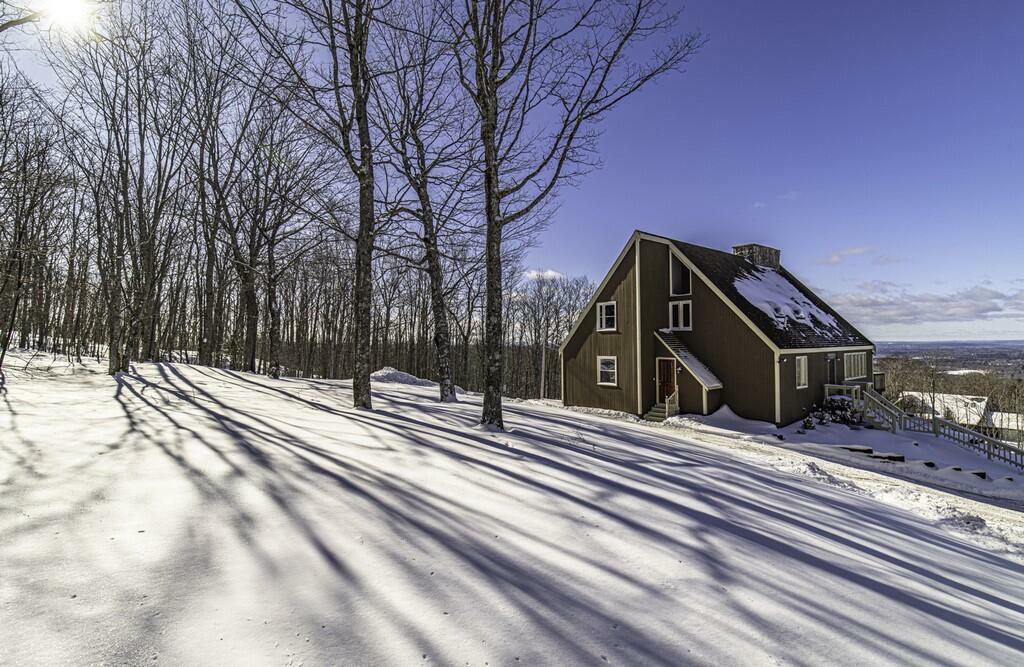 Property Photo:  40 Skyline Drive  ME 04429 