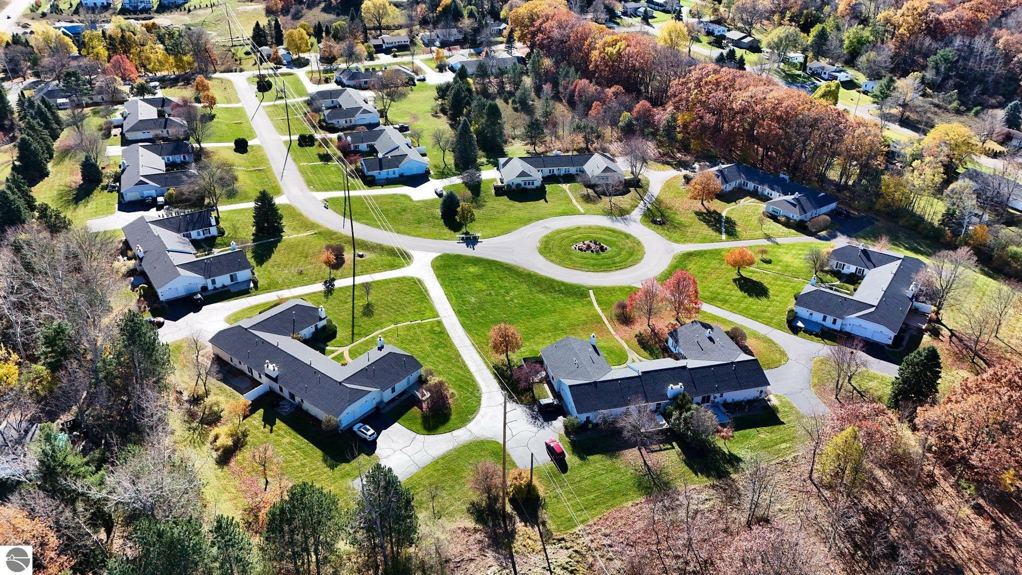 7159 Cherrywood Court  Traverse City MI 49686 photo